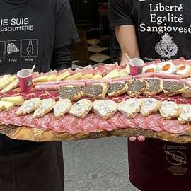 Butcher's Dinner pour deux personnes dans le quartier bohème de Pratello à Bologne