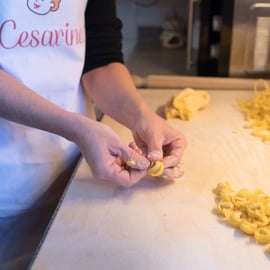Bologne : cours de maître sur les tortellinis chez l'habitant