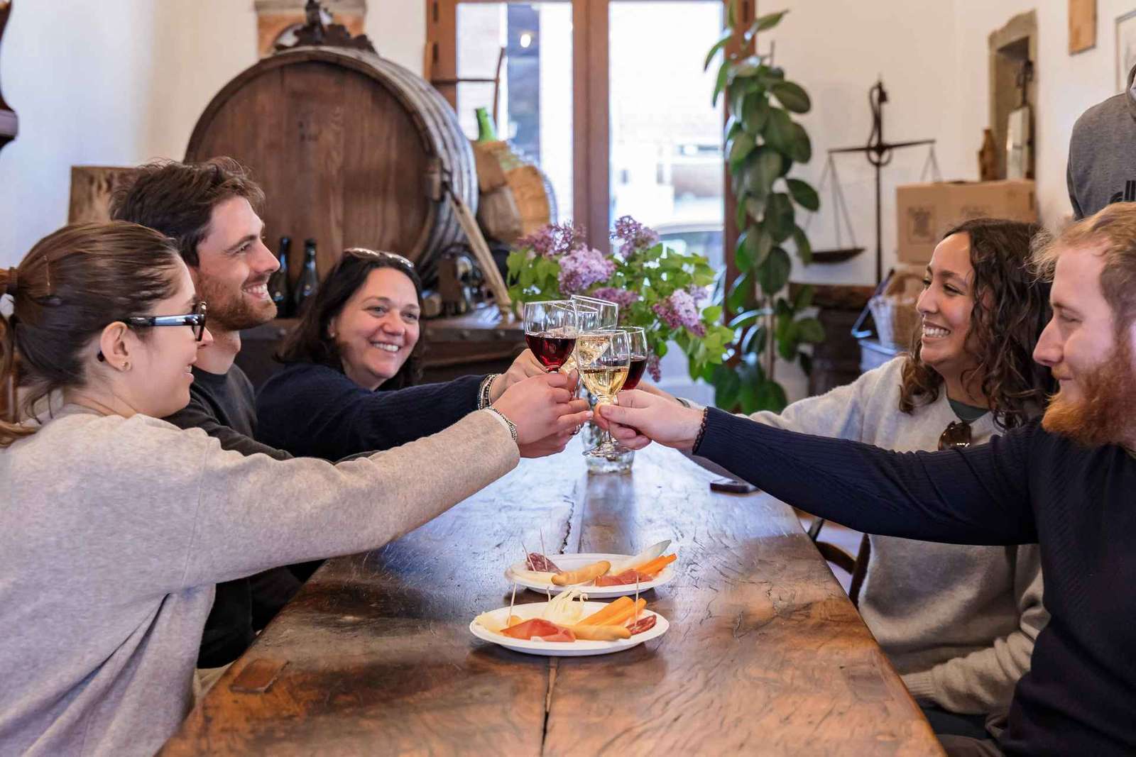 Bologne : visite autour du parmesan, du vinaigre balsamique et du vin, avec déjeuner léger