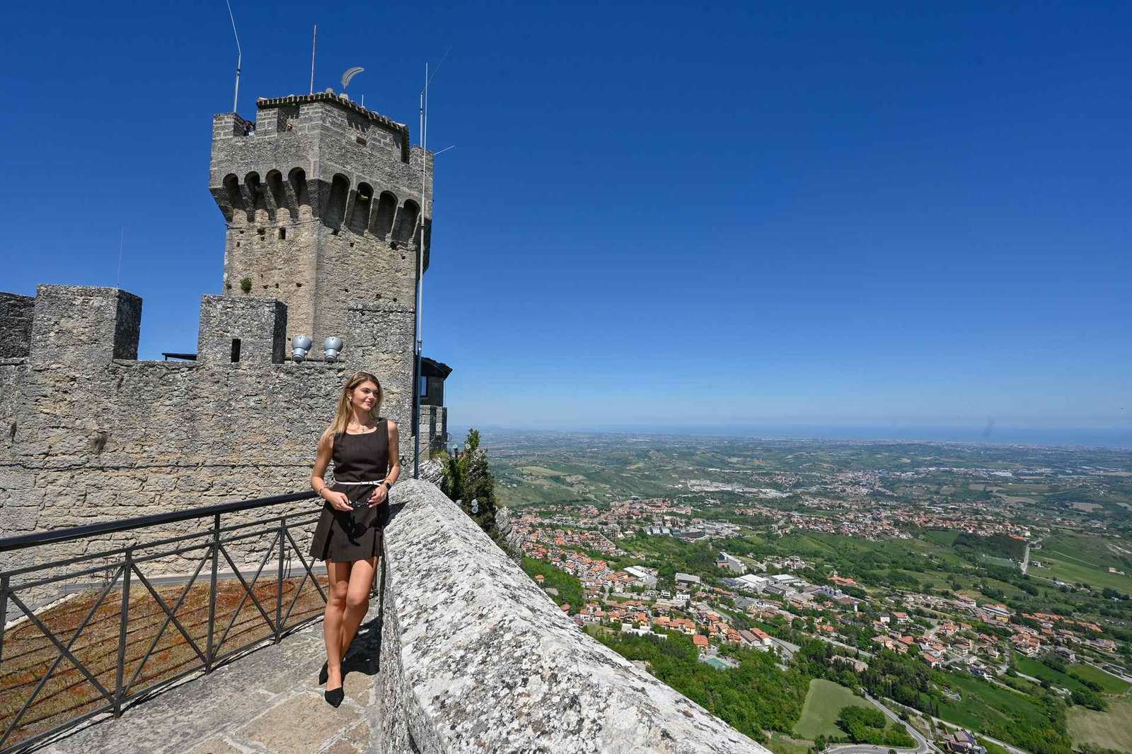 De Bologne: excursion privée d'une journée à Saint-Marin avec déjeuner