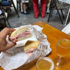 Bologne : visite culinaire à pied et points forts avec un guide local