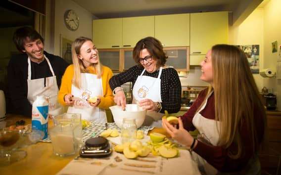 Bologne : cours de cuisine sur les pâtes et le Tiramisu chez l'habitant