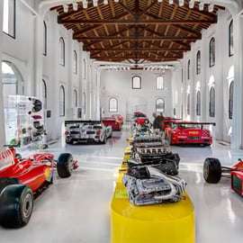Au départ de Bologne : Grand Tour Ferrari & Lamborghini