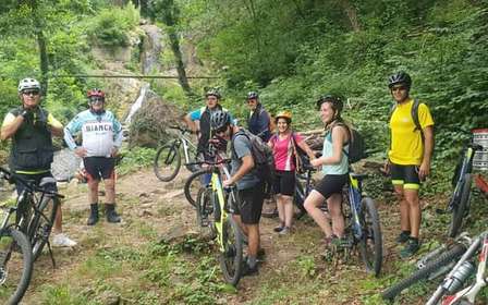 Bologne : visite guidée en E-Bike avec brunch ou Aperitivo