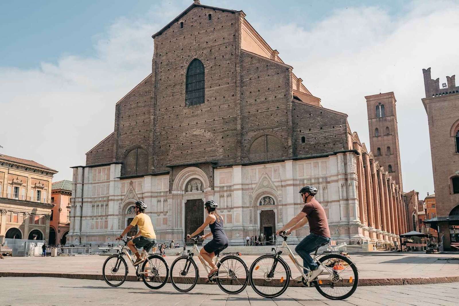 Bologne : visite à vélo du centre historique et des lieux secrets