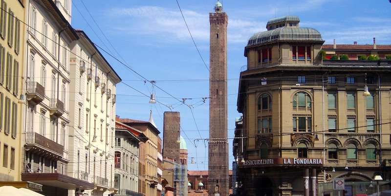 Via Rizzoli