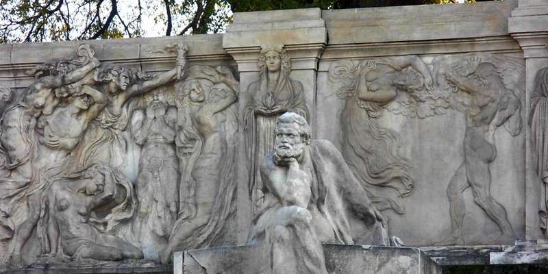 Monument à Giosué Carducci