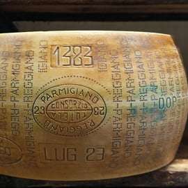 Visite d'une fromagerie de Parmigiano près de Modène et dégustation