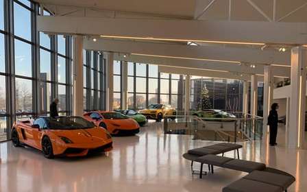 Musée Ferrari, musées Lamborghini et Pagani + usines + déjeuner