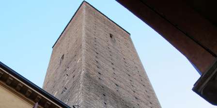 Tour d'Azzoguidi