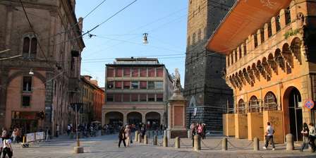 Piazza di Porta Ravegnana