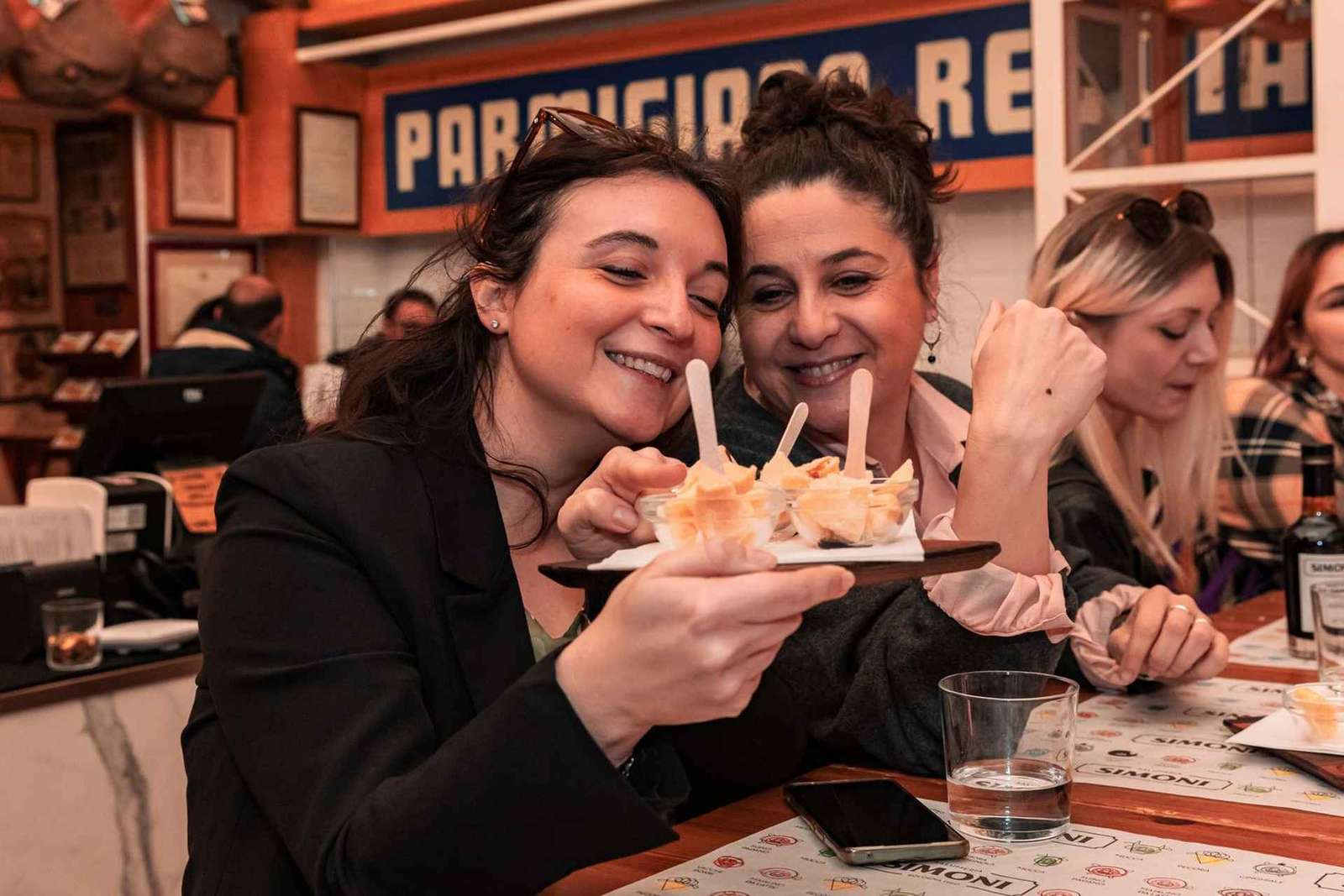 Eating Bologna Food & Wine Tour (en anglais)