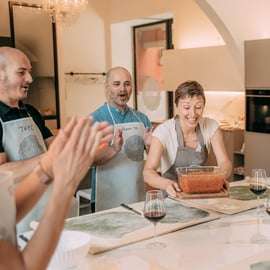 Bologne : cours de cuisine pour apprendre à préparer des lasagnes et des glaces authentiques dans une école de cuisine