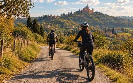 Collines authentiques de Bologne : location de vélo électrique premium et carte d'itinéraire