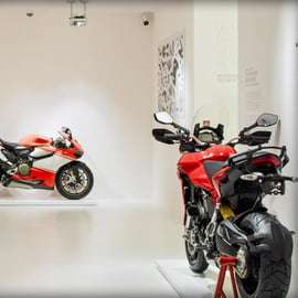 Ducati, Lamborghini Usines+Musées, Ferrari Museum+Lunch