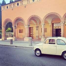 Visite guidée de la Fiat 500 sur les collines de Bologne